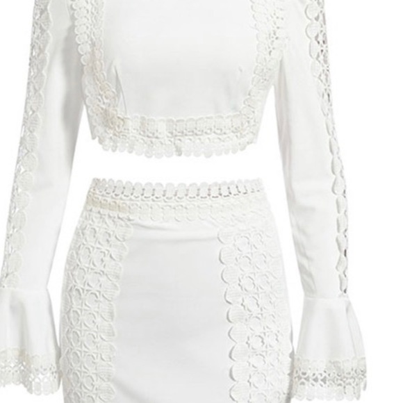 Two-piece Set 🦋 - Picture 2 of 4